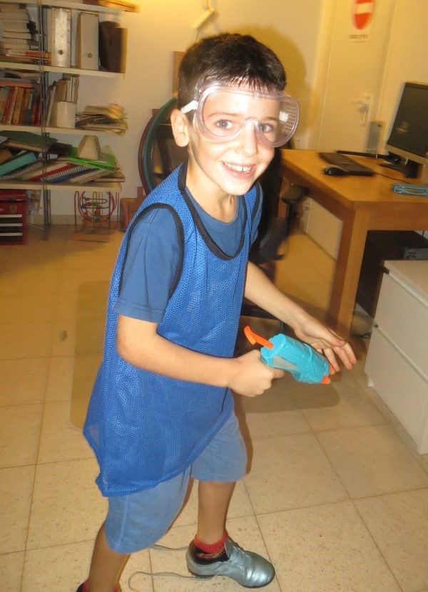יום הולדת מלחמת אקדחי חיצים